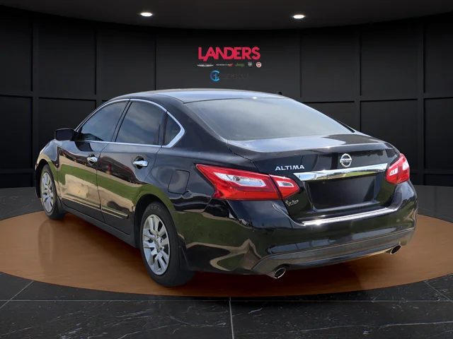Used 2017 Nissan Altima S with VIN 1N4AL3AP3HC125406 for sale in Bossier City, LA