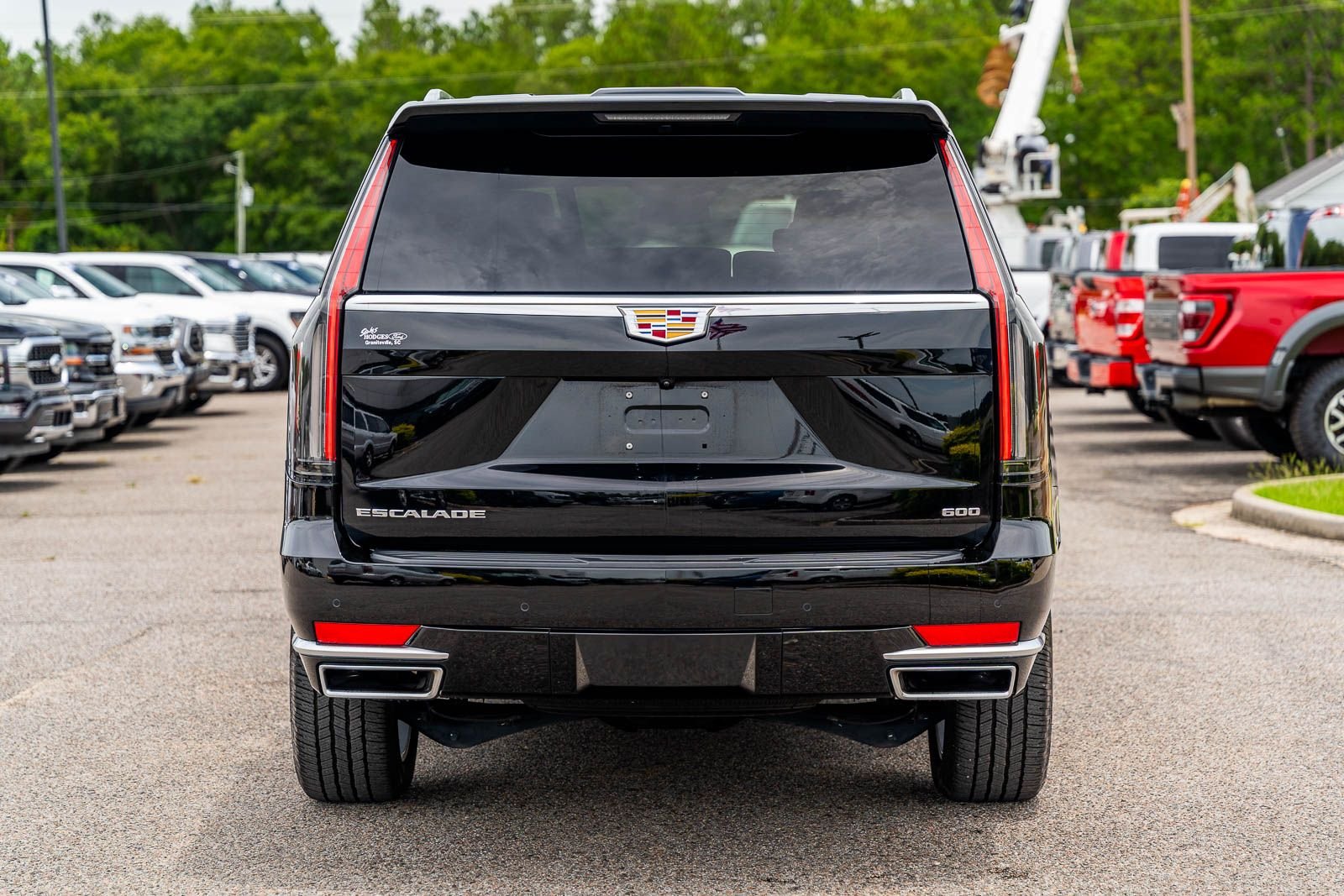Used 2024 Black Cadillac Luxury image 5