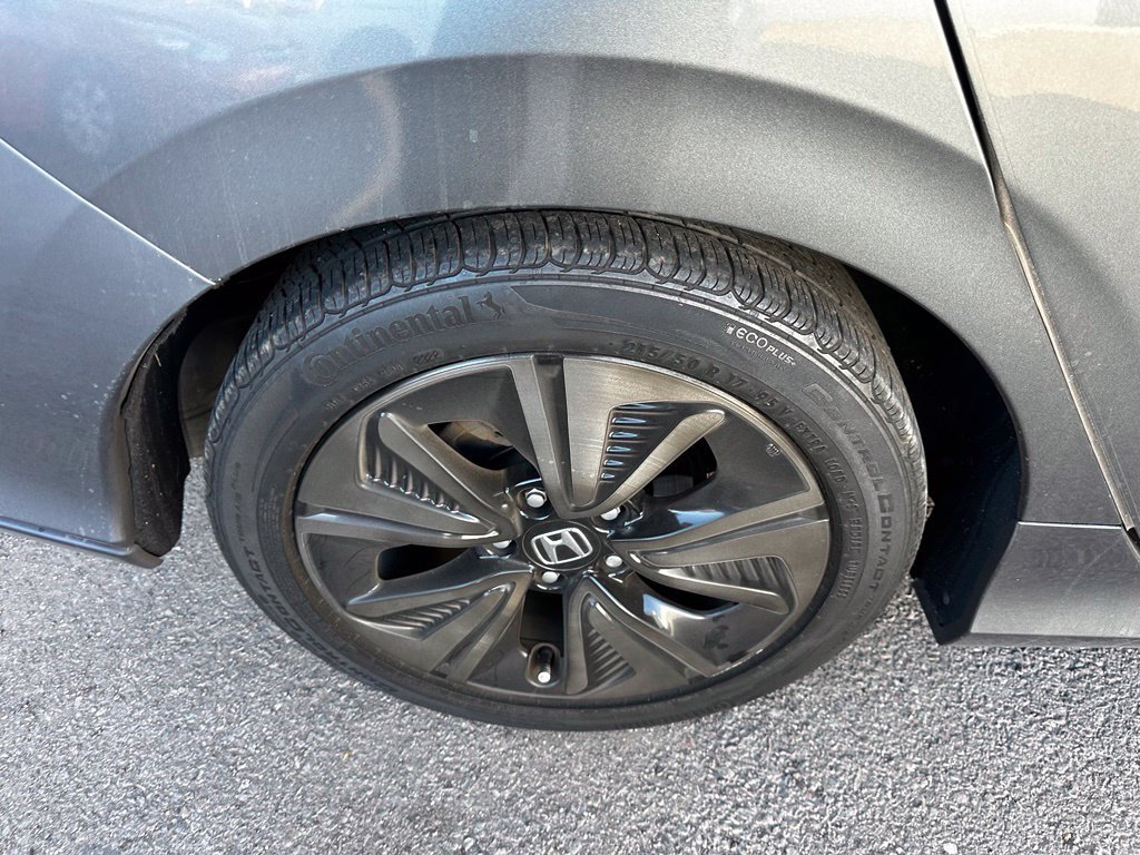 Used 2018 Gray Honda EX-L image 21