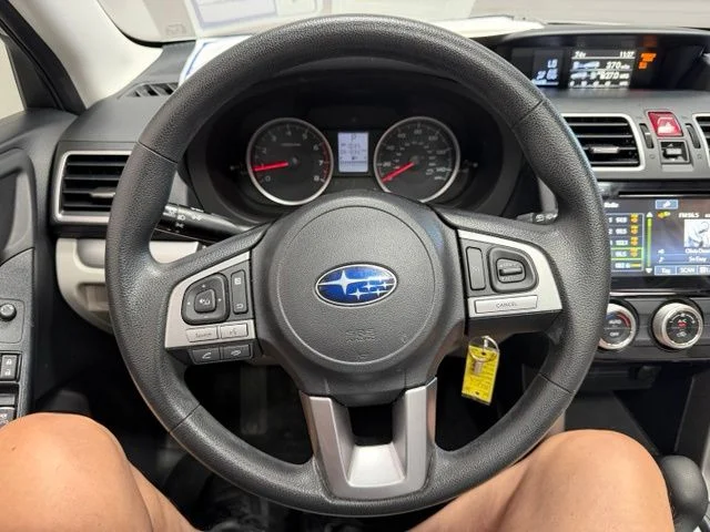 Used 2018 Green Subaru 2.5i Premium image 34