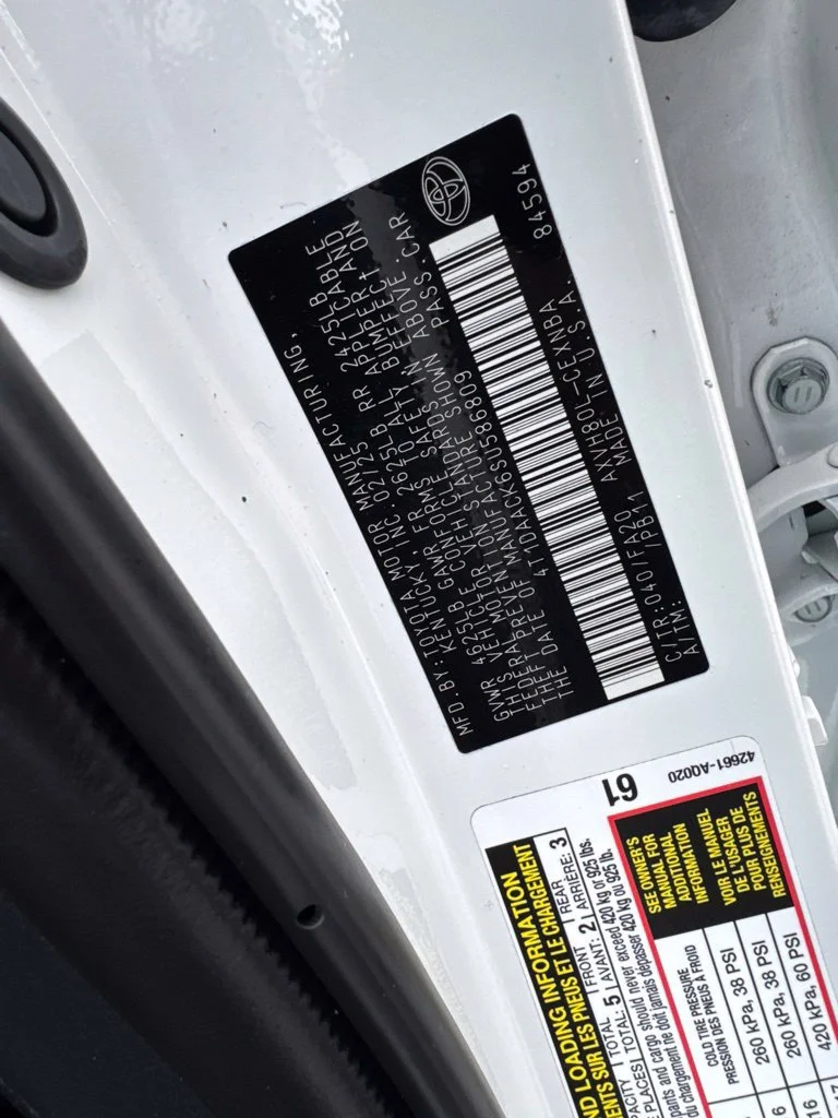 Used 2025 White Toyota LE image 24