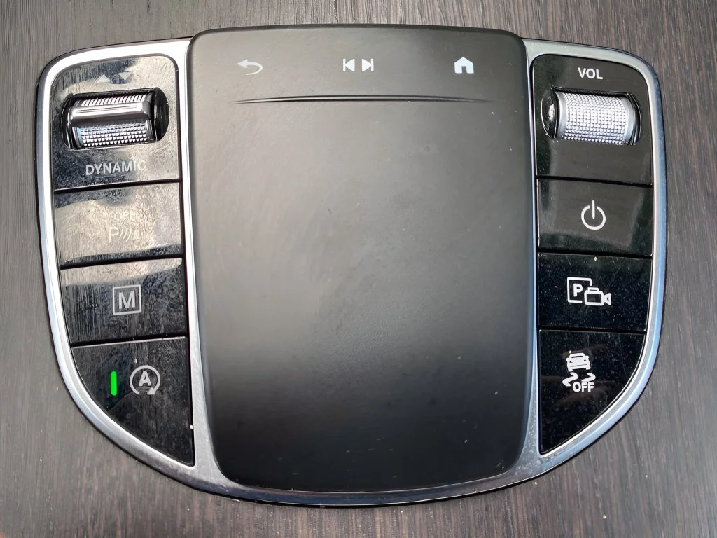 Used 2022 Black Mercedes-Benz GLC 300 image 25