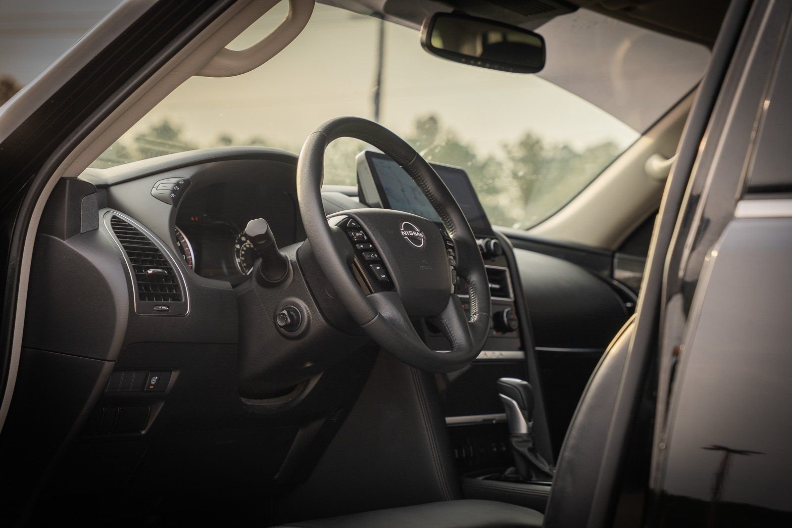 2023 Nissan Armada SV - Photo 22