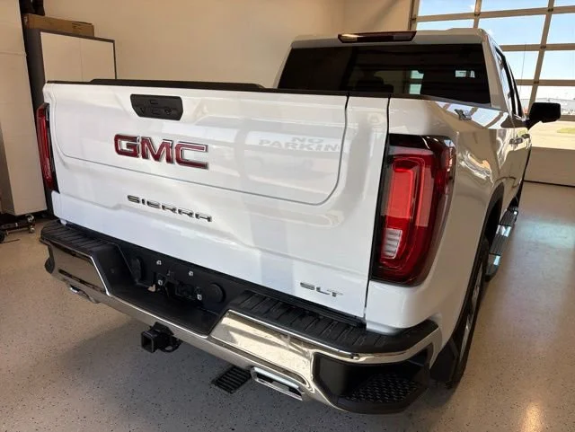 2026 GMC Sierra 1500 SLT - Photo 13