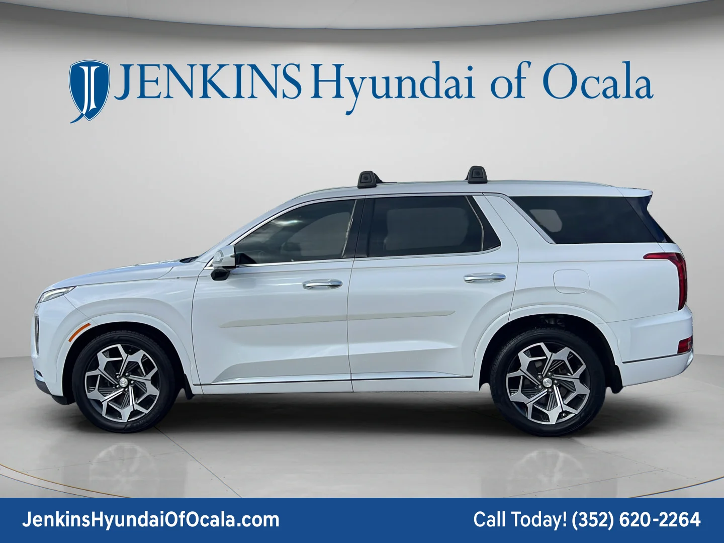 Used 2021 Hyper White Hyundai Calligraphy image 6
