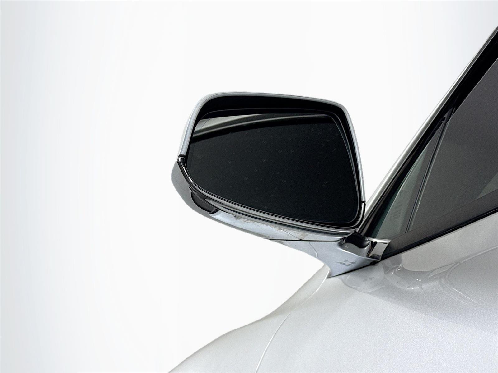 Used 2019 Pearl White Multi-Coat Tesla Performance image 5