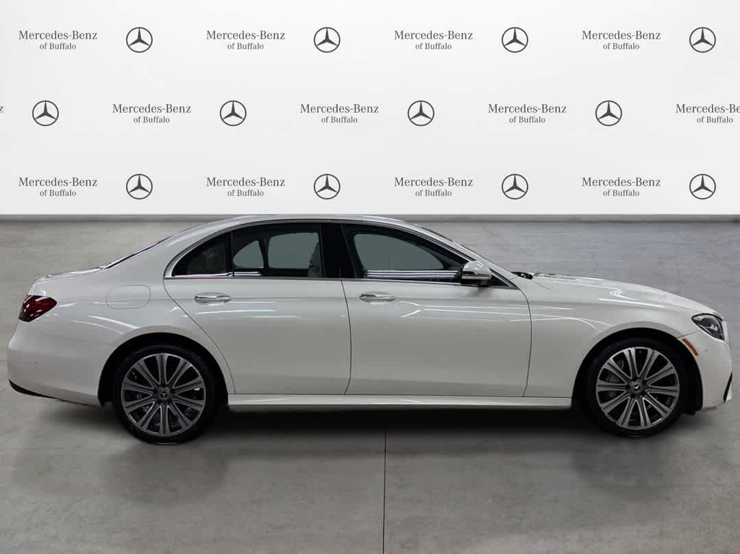 Used 2022 MANUFAKTUR Diamond White Mercedes-Benz E 350 image 4
