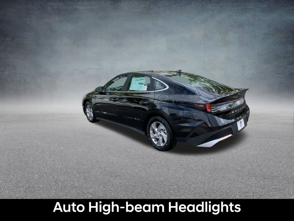 Certified Used 2026 Abyss Black Hyundai SE image 18
