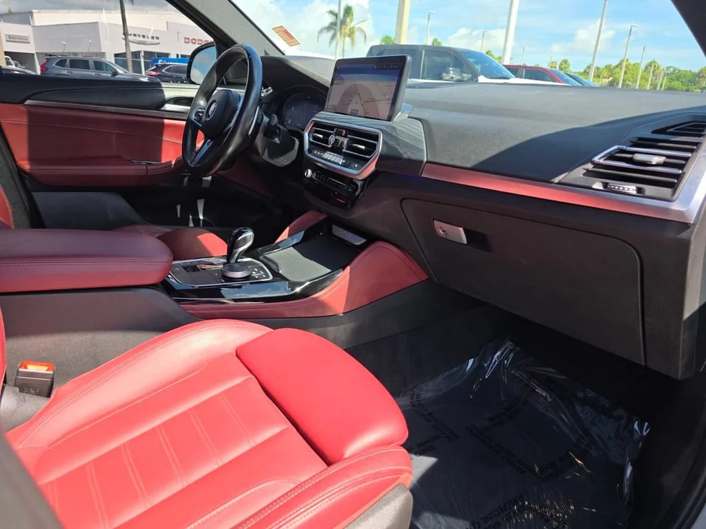 Used 2023 Brooklyn Grey Metallic BMW xDrive30i image 14