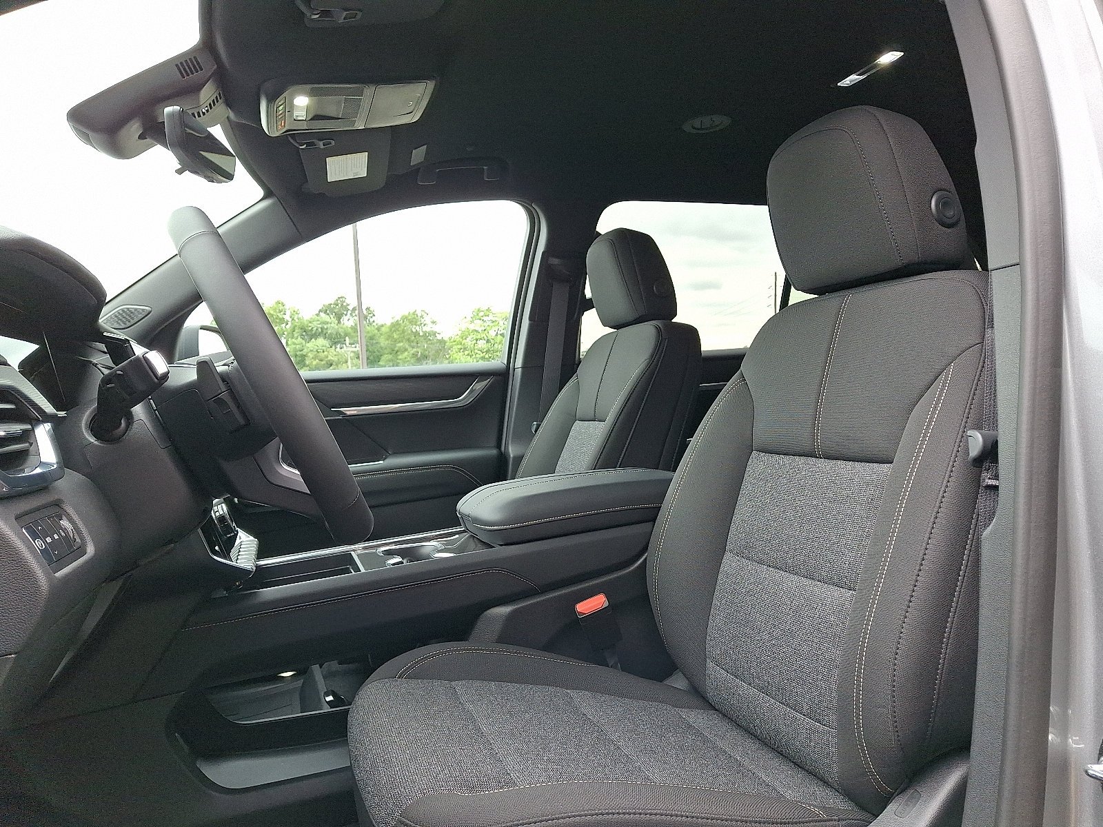 2026 GMC Acadia Elevation - Photo 8