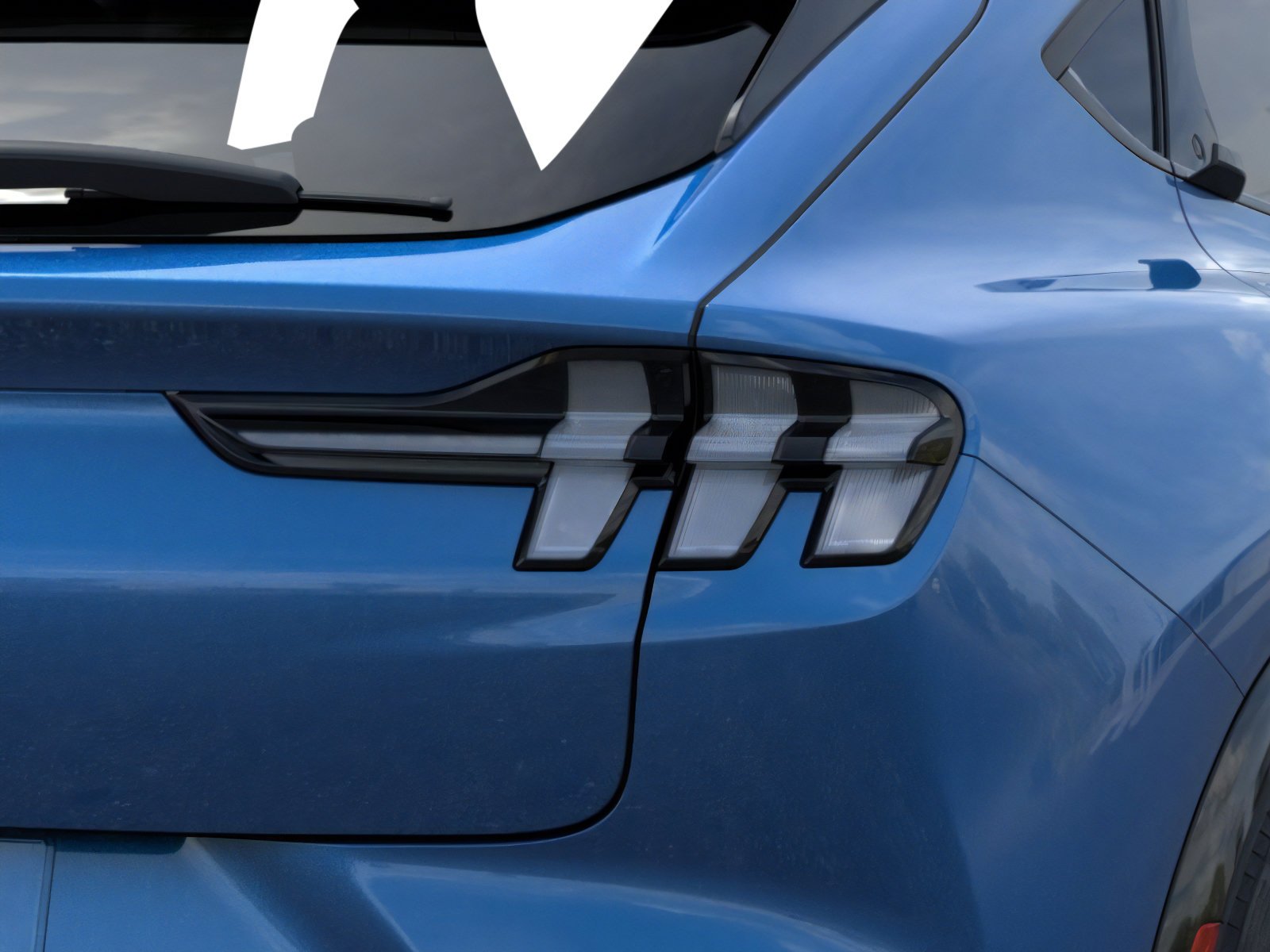 New 2026 Velocity Blue Metallic Ford Premium image 21