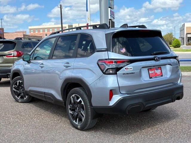 New 2026 ICE SILVER METALLIC Subaru Limited image 5