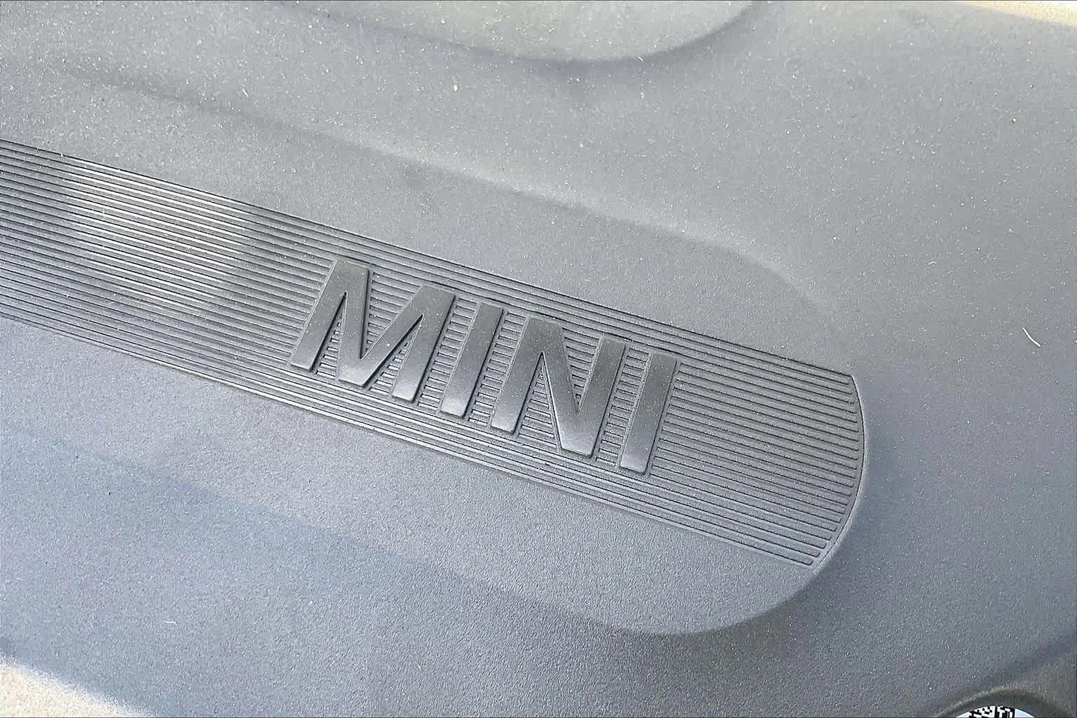 Used 2025 Nanuq White Metallic MINI Cooper S image 32