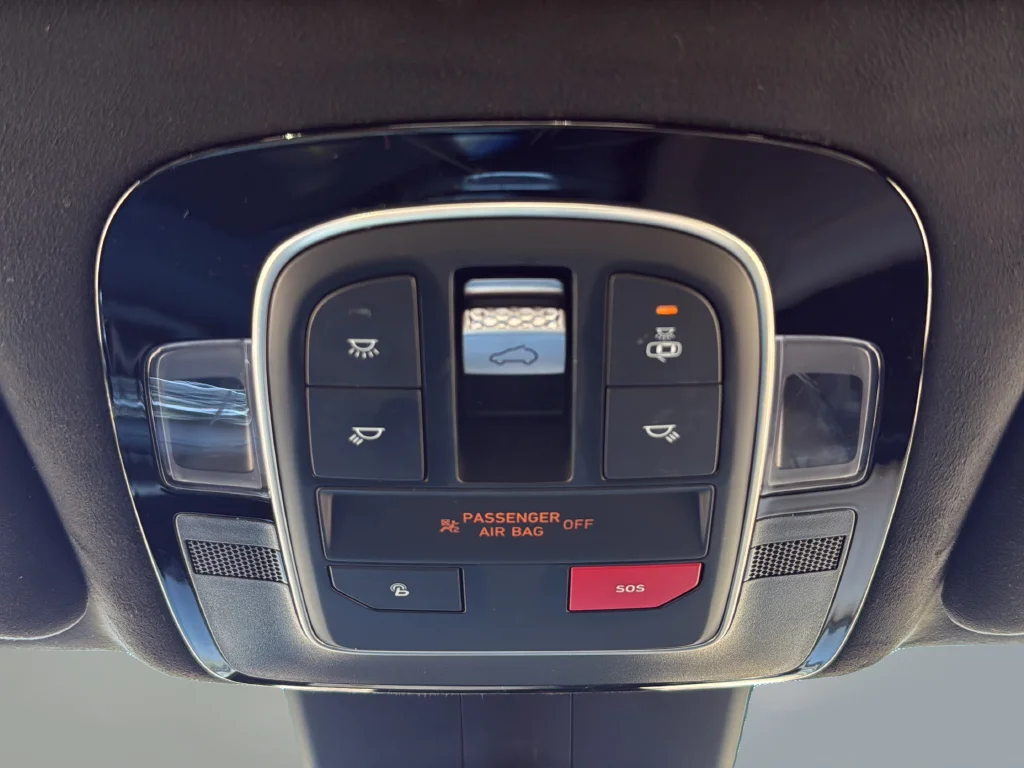 Used 2023 Gray Hyundai Calligraphy image 28