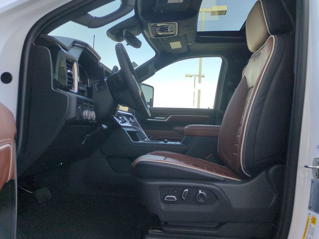 New 2026 Glacier White Tricoat GMC Denali Ultimate image 20