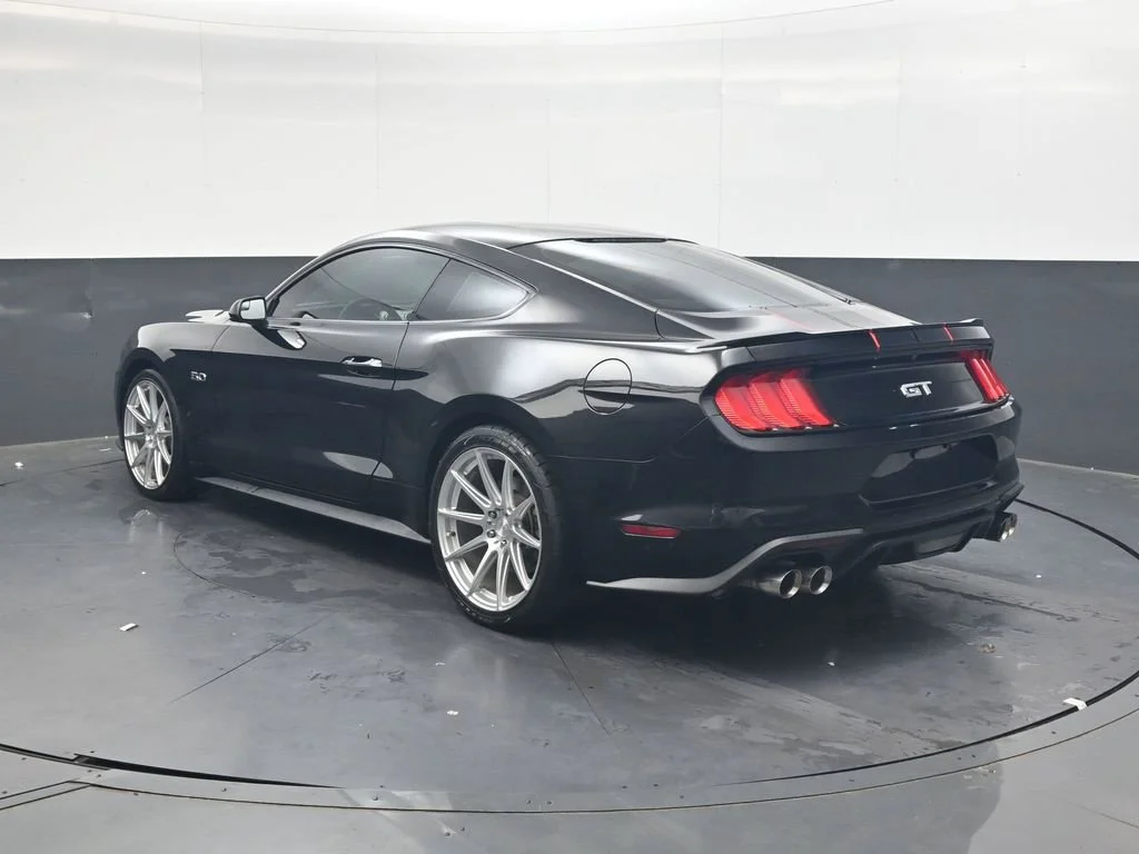Used 2018 Black Ford GT image 6