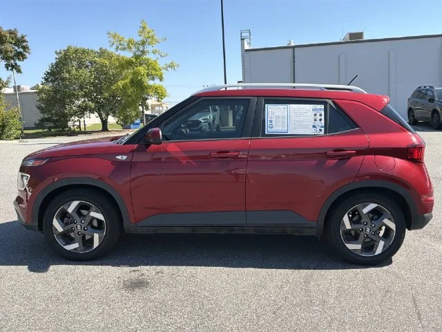 Used 2024 Red Hyundai Limited image 10