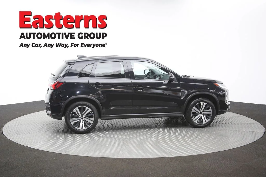 Used 2023 Black Mitsubishi 2.0 SE image 43