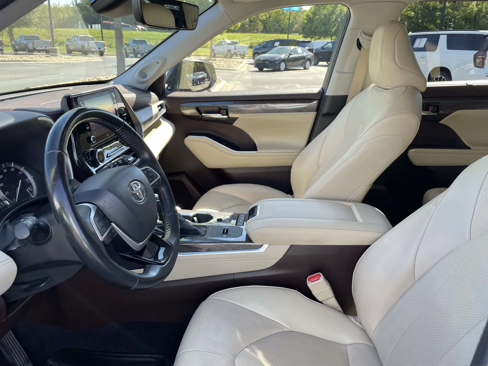 Used 2022 Blue Toyota Limited image 20