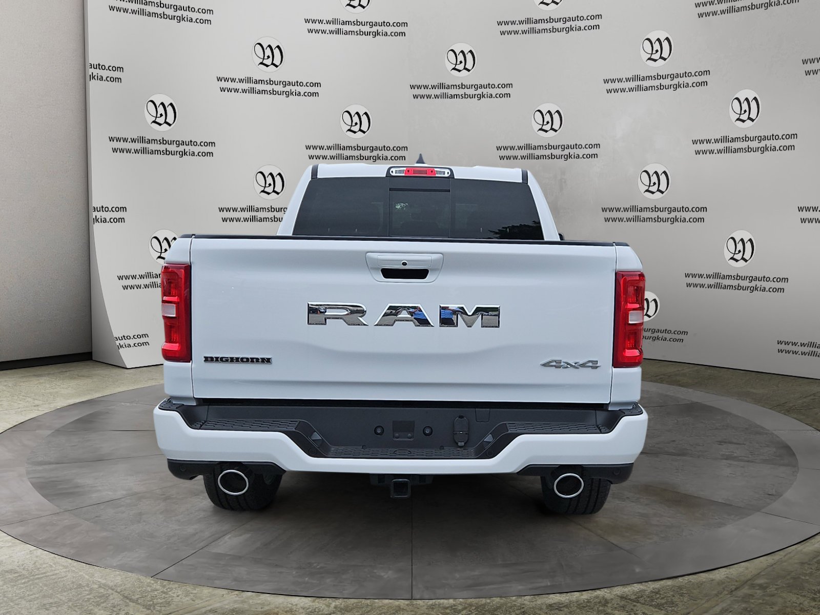 New 2026 Bright White Clear-Coat Exterior Paint RAM Big Horn/Lone Star image 4