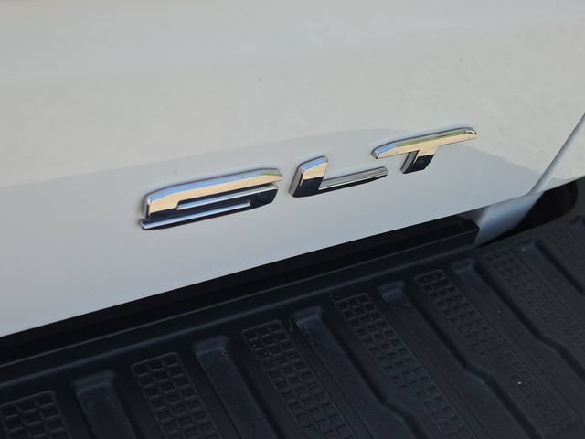 Used 2026 Summit White GMC SLT image 5