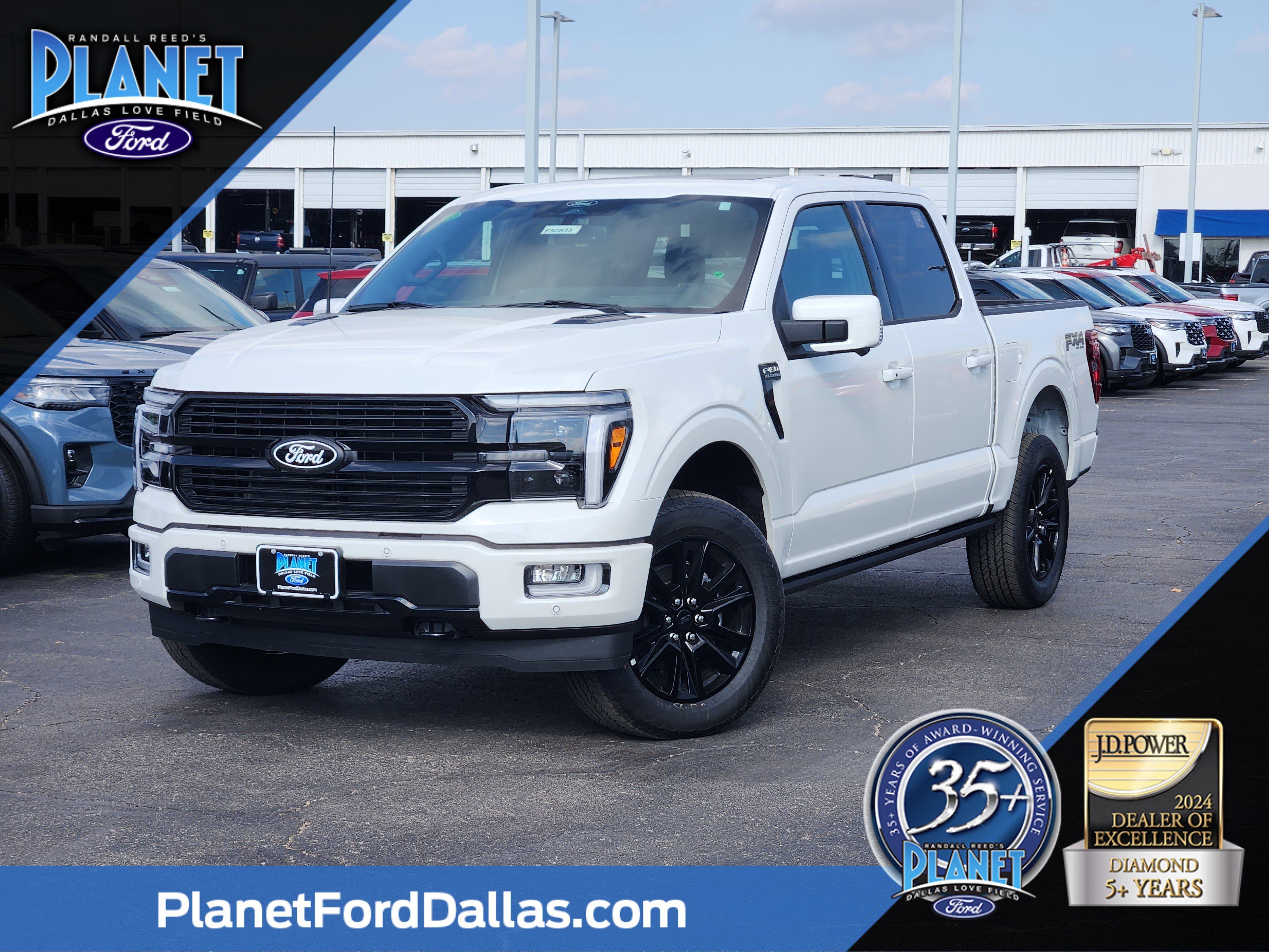 New 2025 Star White Metallic Tricoat Ford Platinum image 1