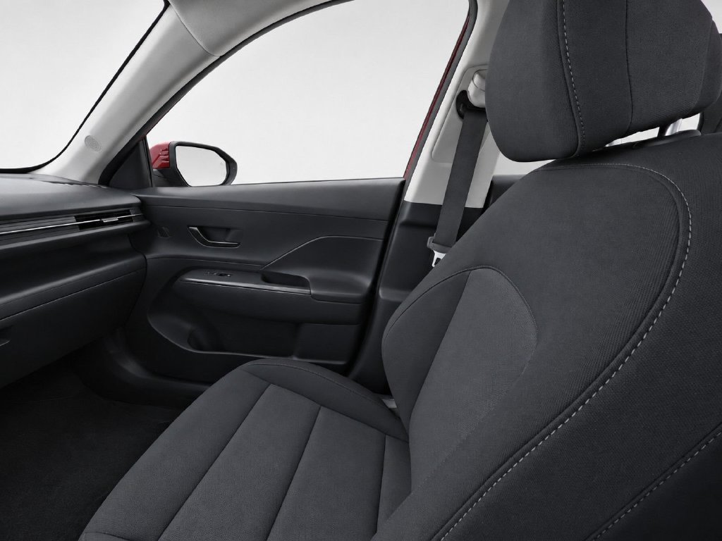 Used 2024 Red Hyundai SEL image 31