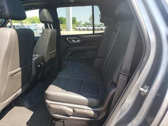 Used 2022 Gray Chevrolet LT image 12