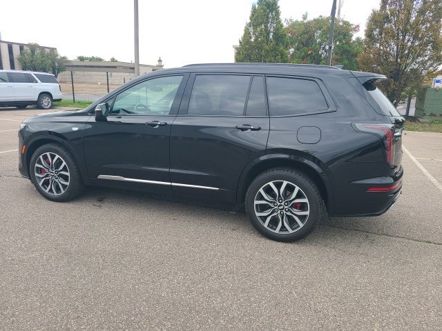 Used 2024 Black Cadillac Sport image 5