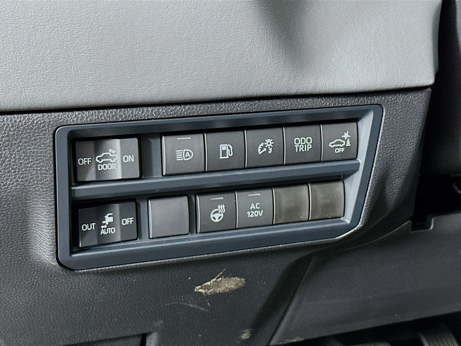 2026 Toyota Tundra Capstone - Photo 10