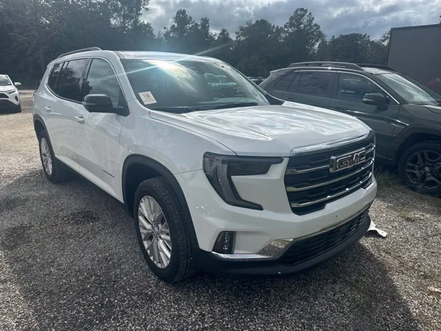 Used 2026 White GMC Elevation image 2