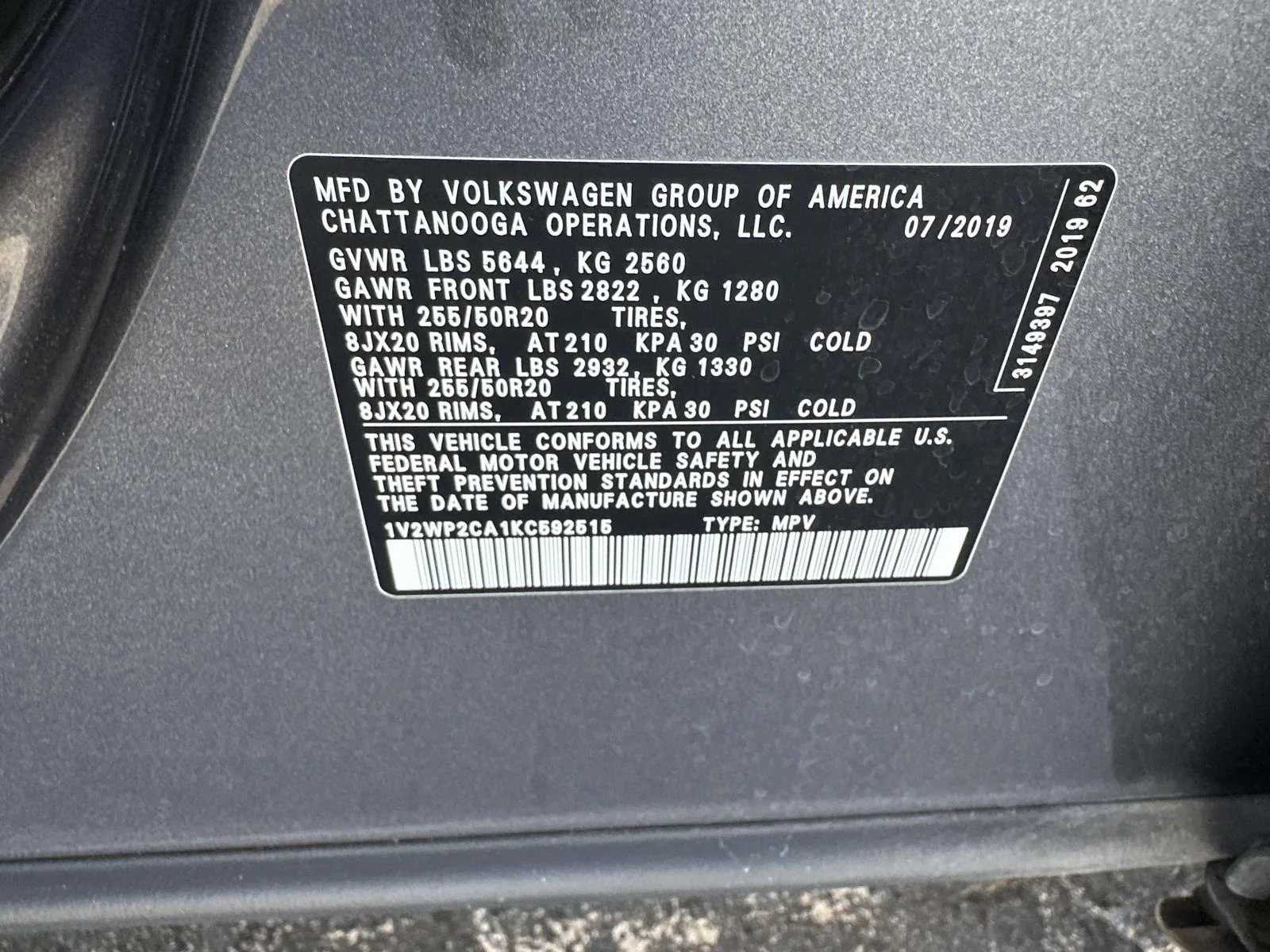 Used 2019 Gray Volkswagen 2.0T SE w/Technology image 18