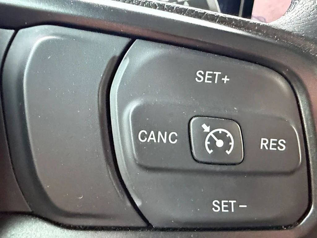 Used 2025 Hydro Blue Pearlcoat Jeep Nighthawk image 22