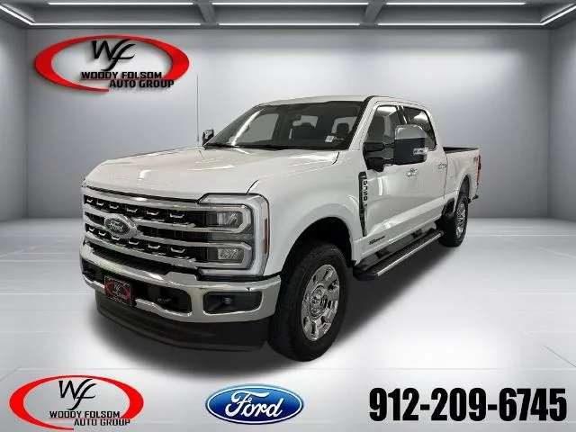 New 2026 Oxford White Ford F-350® Lariat® image 17