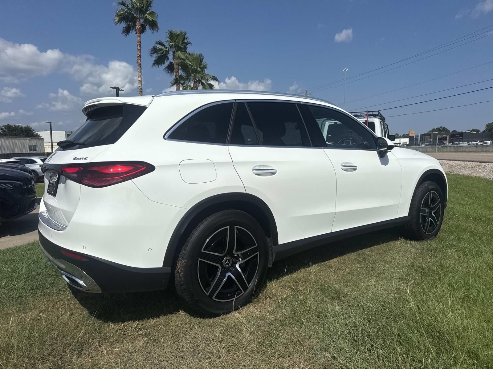 Certified Used 2026 White Mercedes-Benz GLC 300 image 6