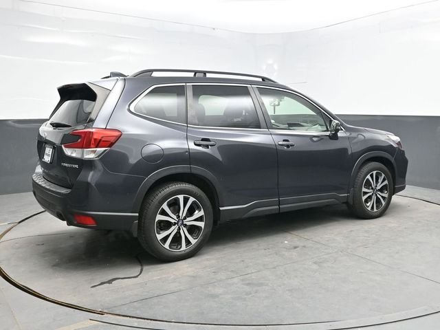 Used 2019 Gray Subaru Limited image 7