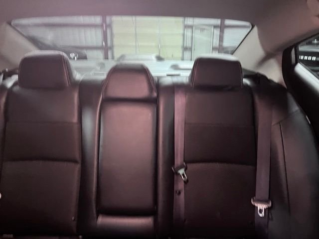 Used 2021 Silver Nissan 2.5 SR image 11