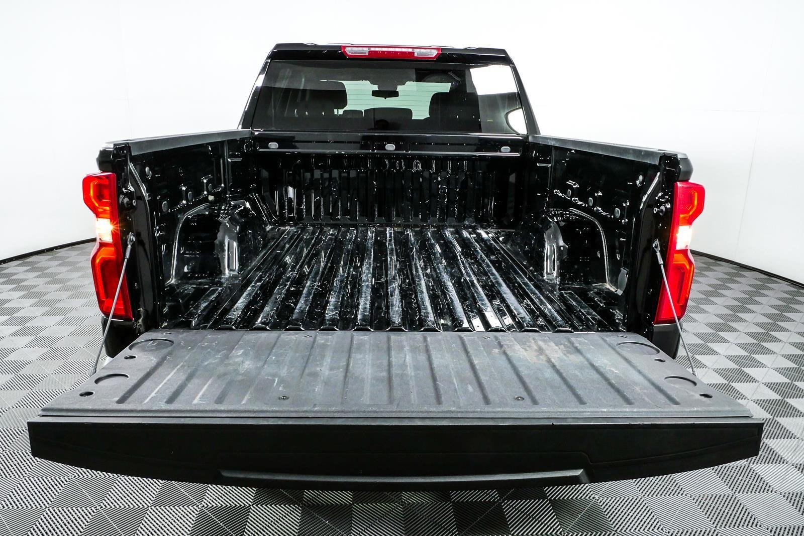 Used 2026 Black Chevrolet RST image 29