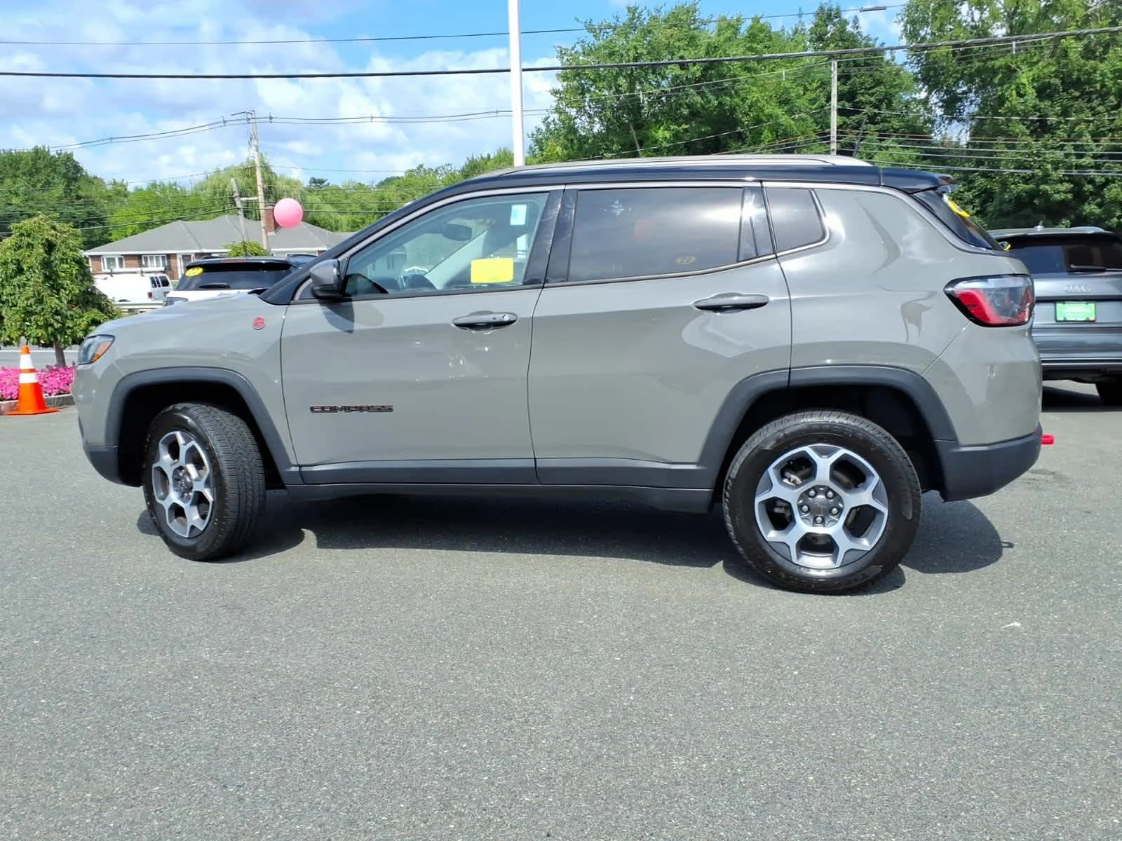 Certified Used 2022 Sting-Gray Clearcoat Jeep Trailhawk image 11
