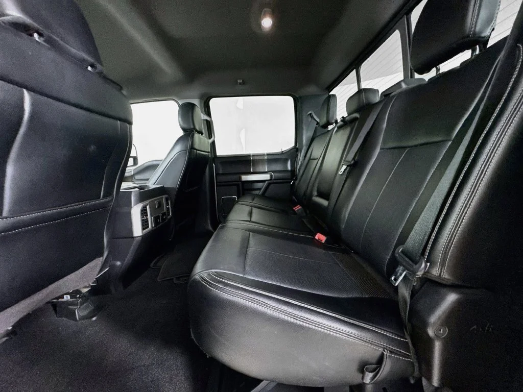 Used 2020 Silver Metallic Ford Lariat image 29