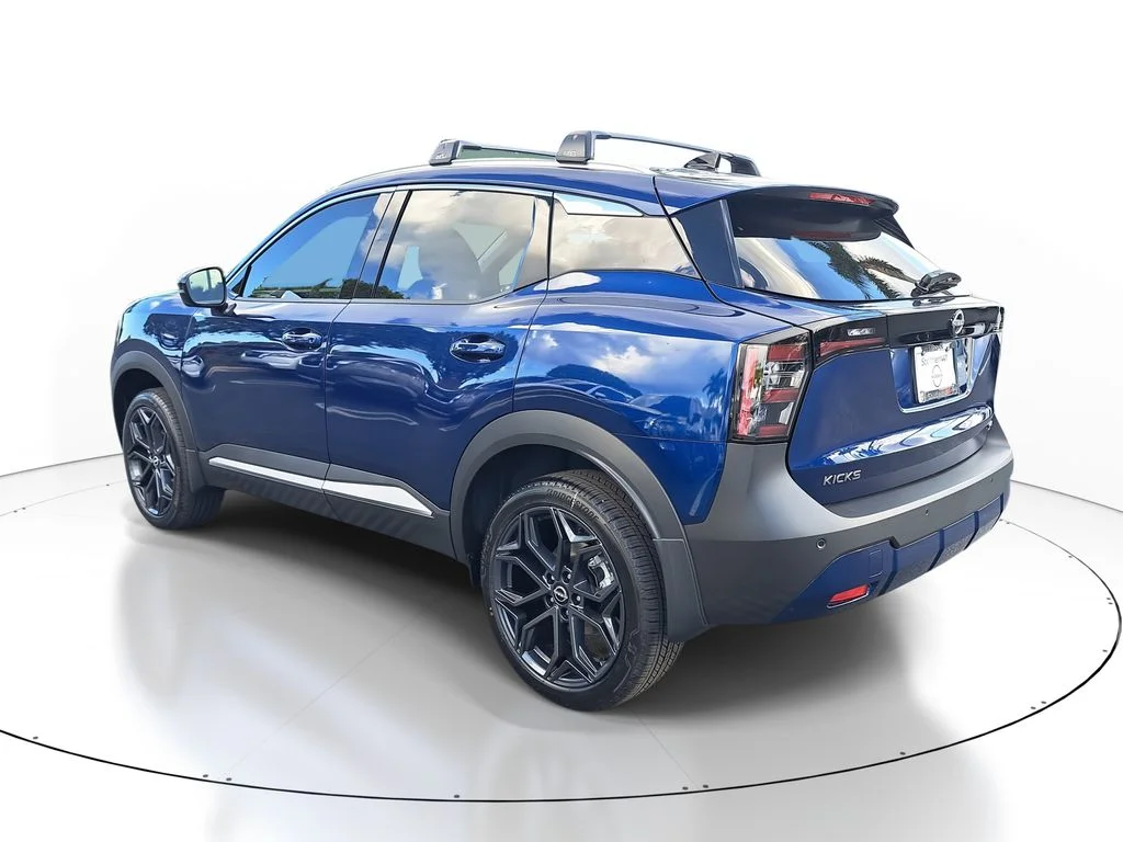 New 2026 Blue Nissan SR image 5