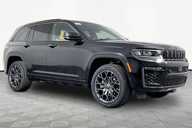 New 2026 Diamond Black Crystal Pearl-Coat Exterior Paint Jeep Summit image 3