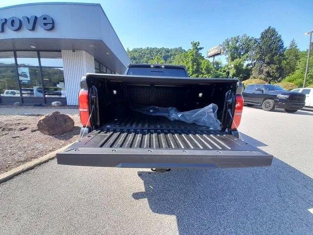 Used 2025 Underground Toyota SR5 image 48