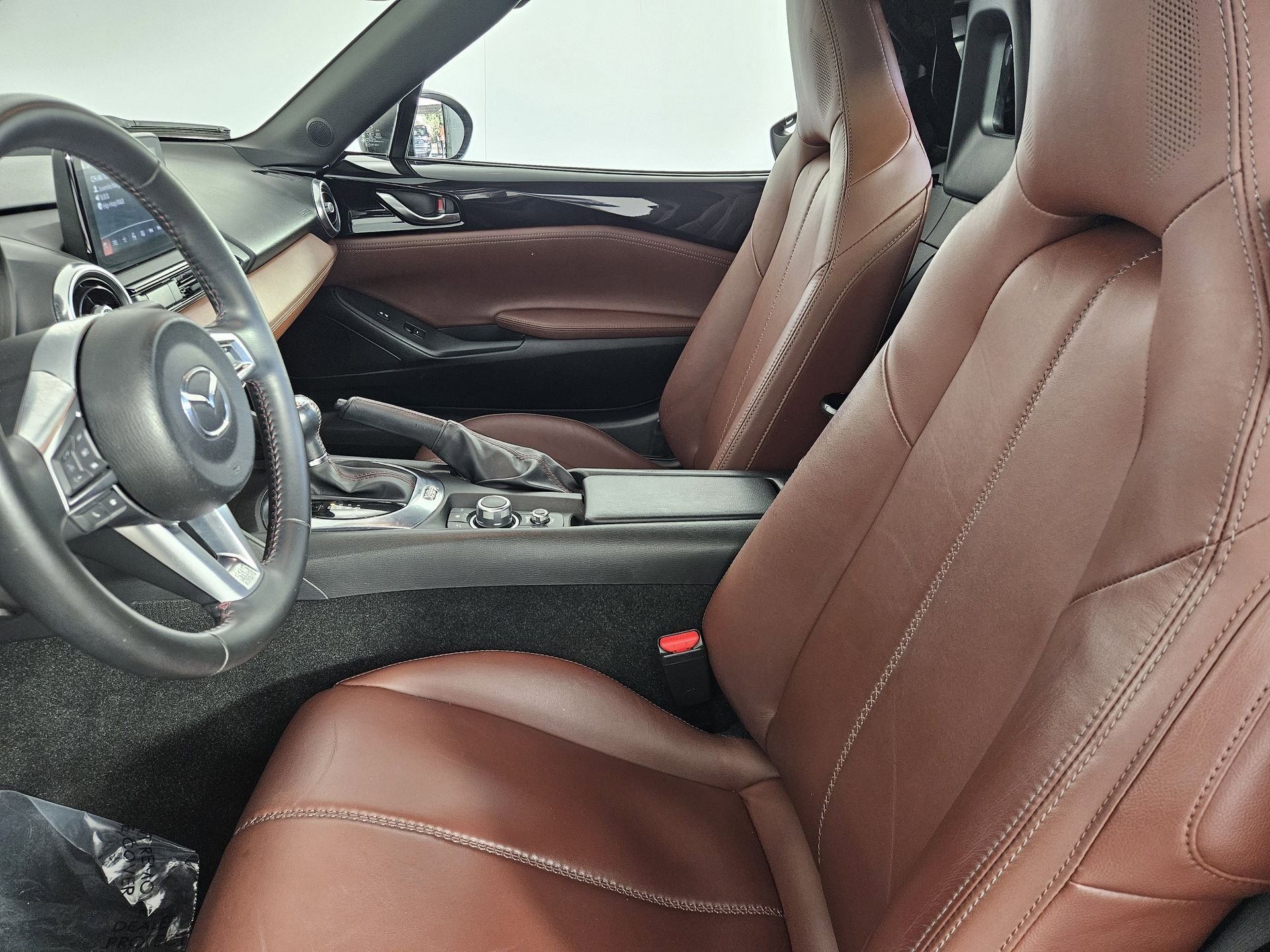 Used 2018 Black Mazda Grand Touring image 15