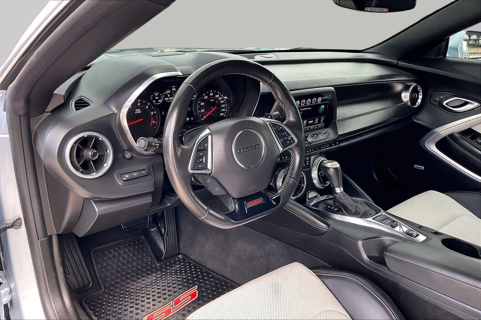 Used 2018 Arctic Blue Metallic Chevrolet 2SS image 14