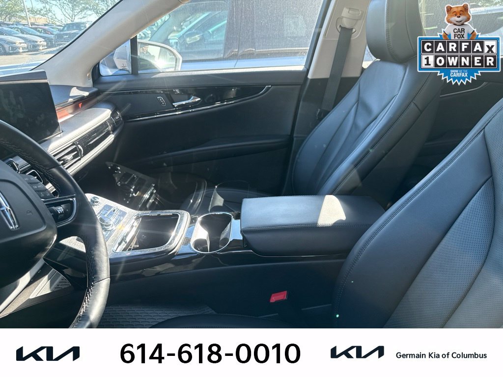Used 2023 Silver Lincoln Reserve image 7