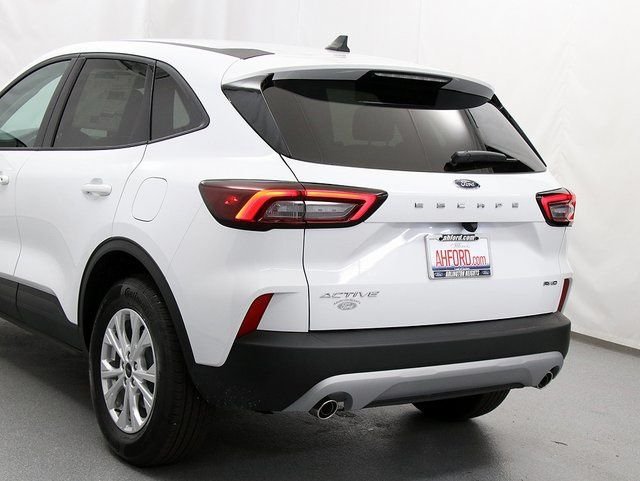 New 2026 Oxford White Ford Active® image 7