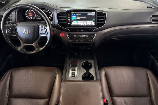 Certified Used 2024 Crystal Black Pearl Honda RTL image 17
