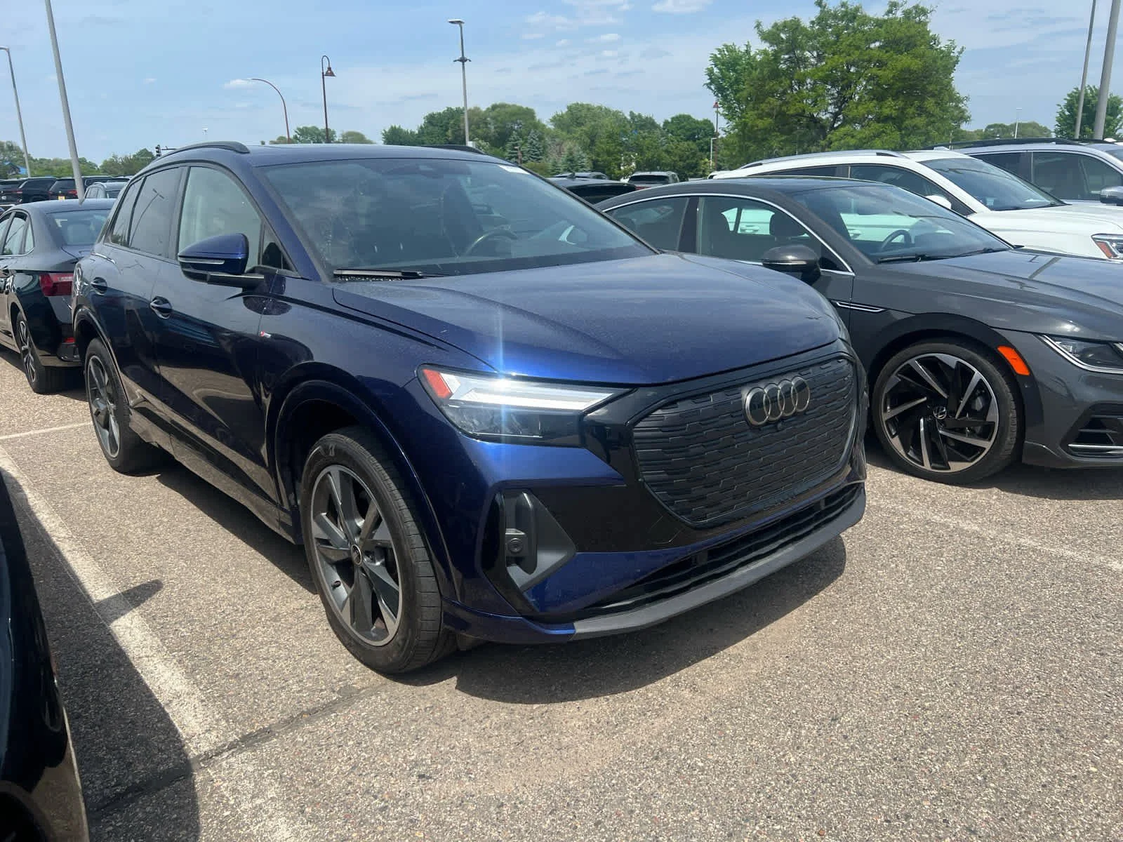 Used 2023 Audi Q4 e-tron Premium with VIN WA1K2BFZ0PP045178 for sale in Minneapolis, MN