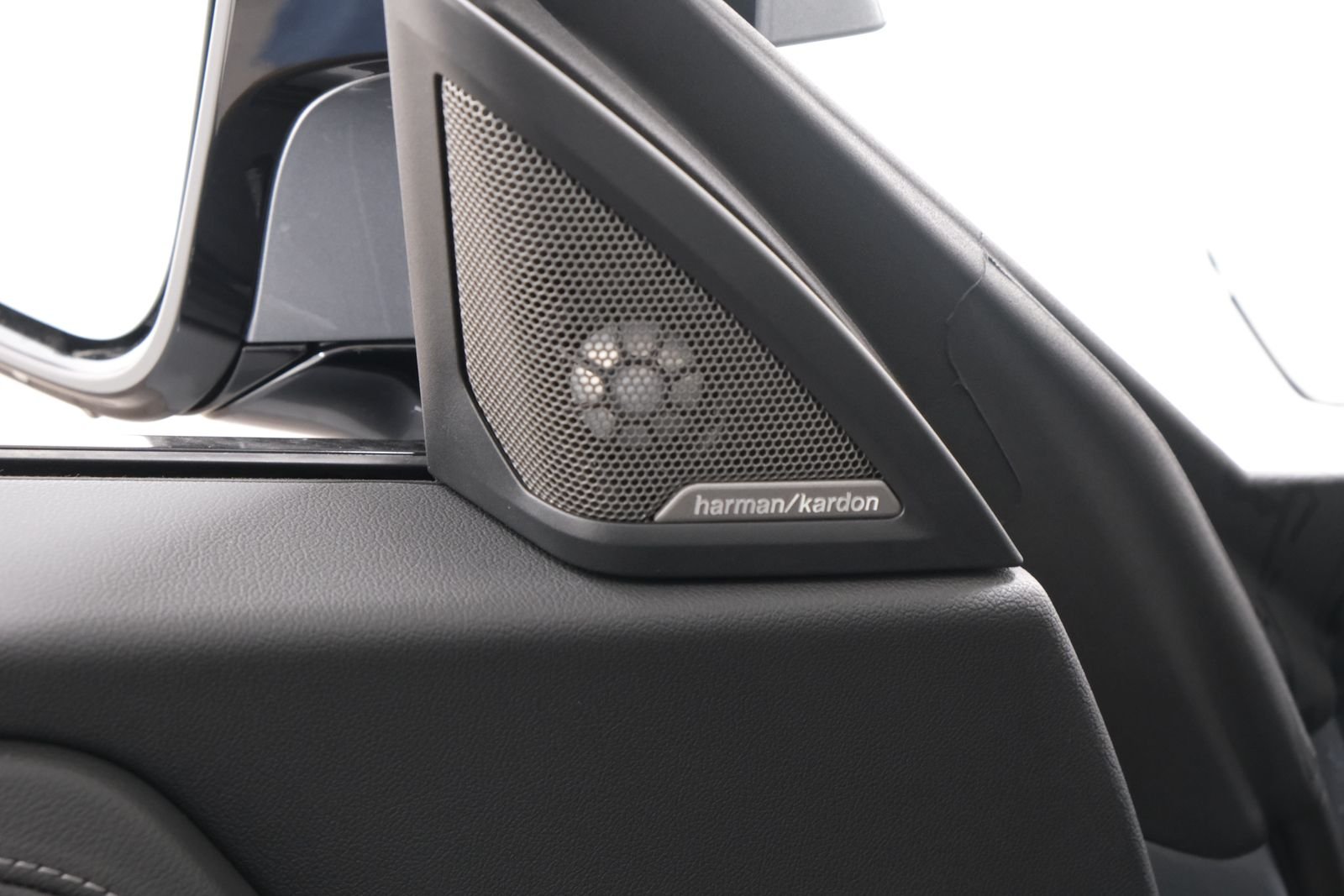 New 2026 Skyscraper Grey Metallic BMW Base image 28